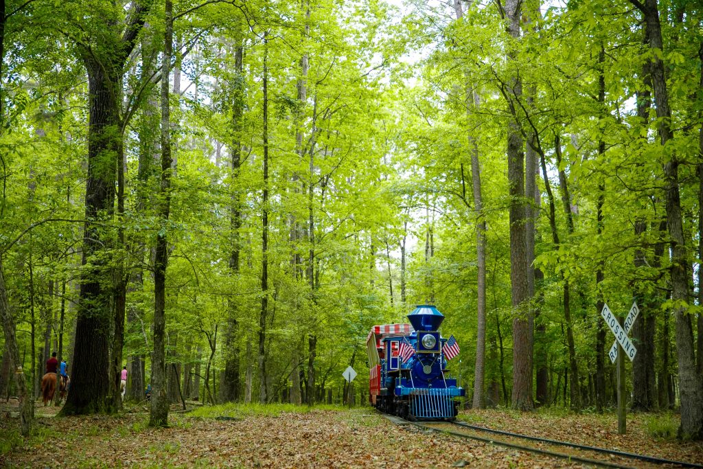Train rides and horse rides at the Beavers Bend Depot & Stables in Beavers Bend State Park.