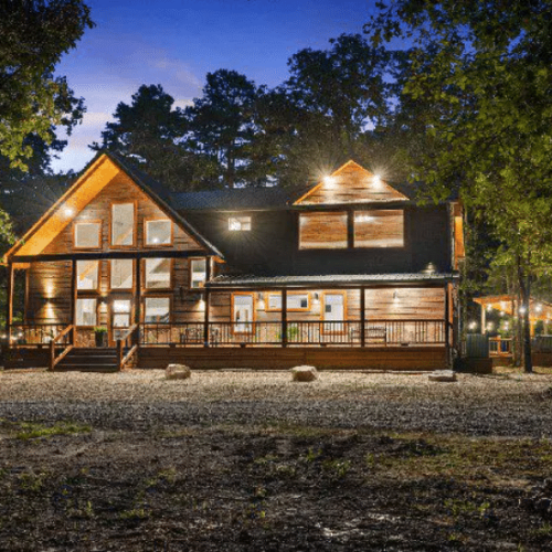 Cabin-at-Night