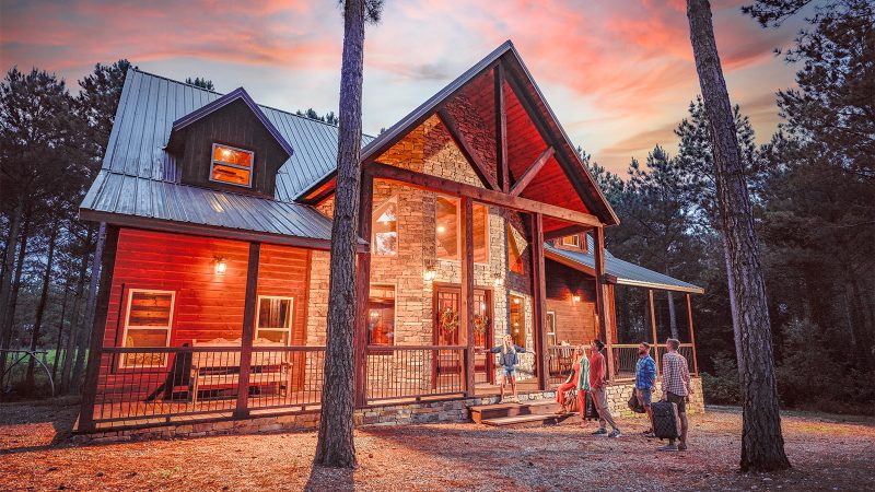 MCT_FallBlog_BestSeasonCabin
